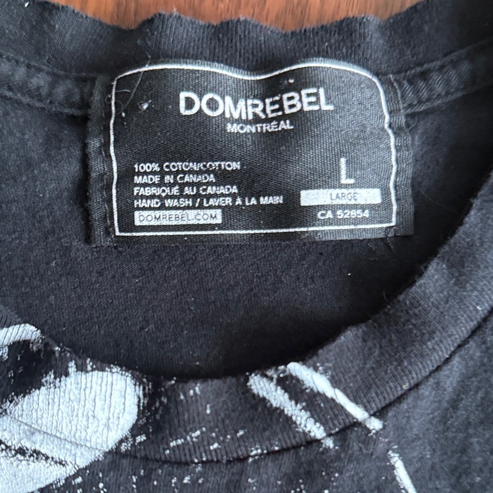 Domrebel - RARE VINTAGE - Black Graphic T-Shirt with Cartoon Design - large men - Picture 2 of 6